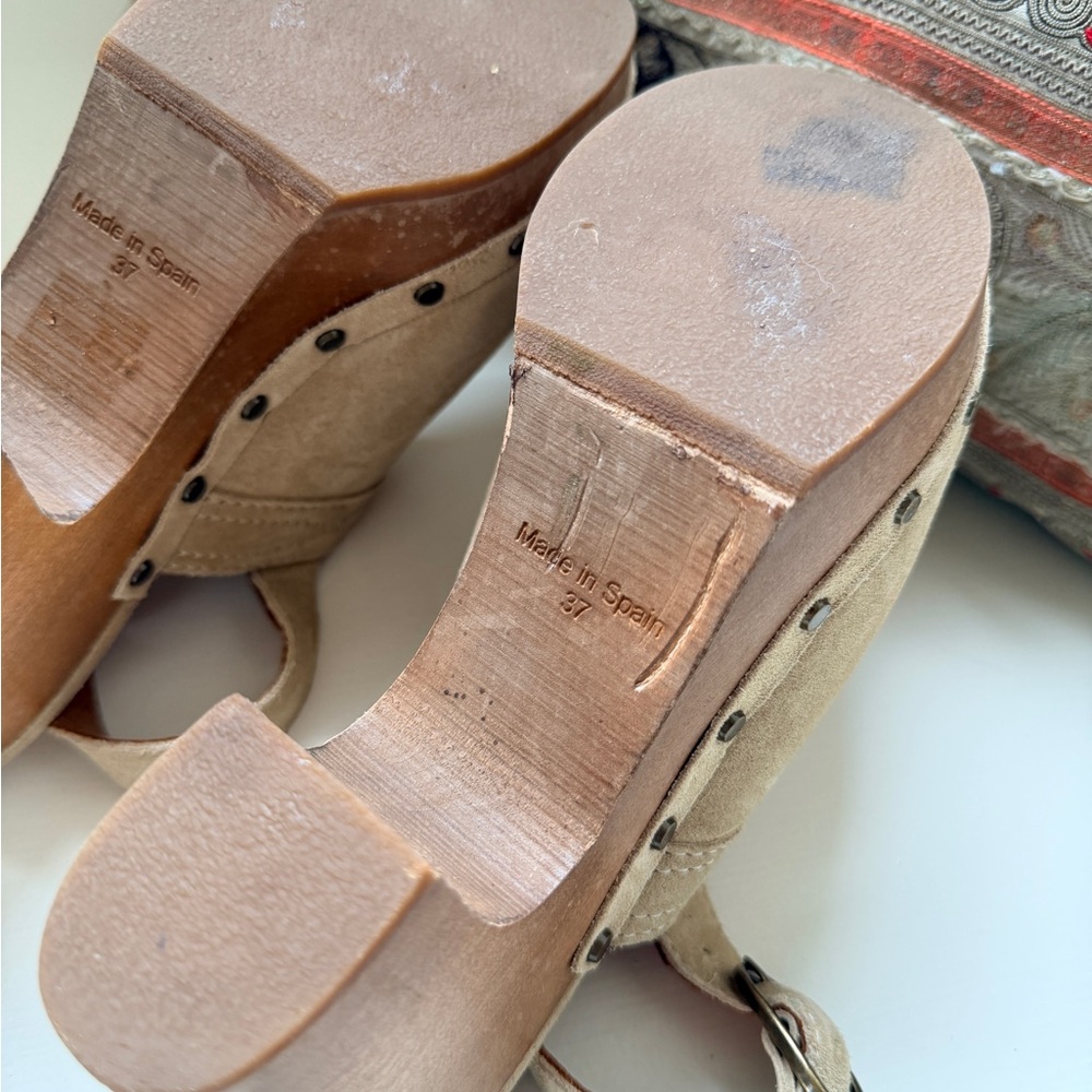 Sezane Taylor Beige Suede Wood Platform Heeled Clogs - 6.5 / 37 - Picture 7 of 7
